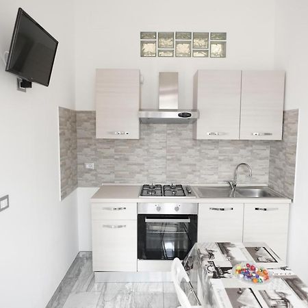 Central Luxury Apartment Катания Екстериор снимка