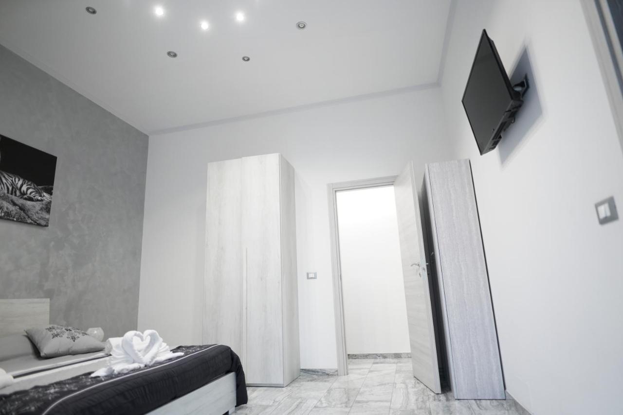 Central Luxury Apartment Катания Екстериор снимка
